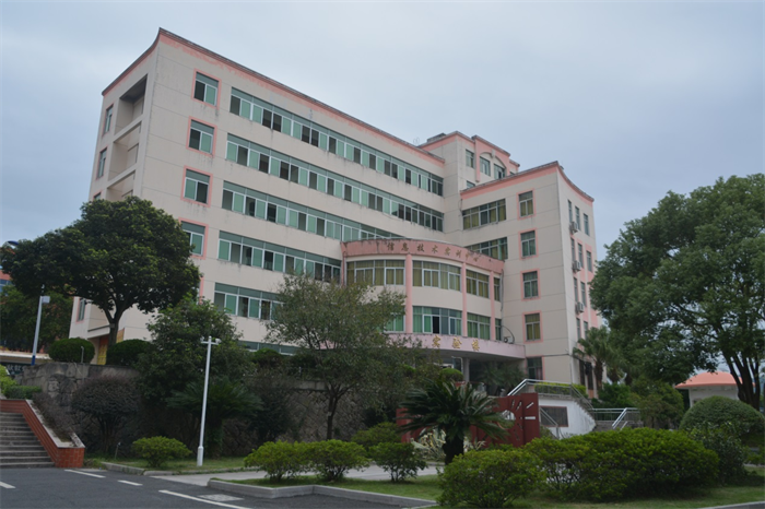 1757576012596568.png 图片17.png